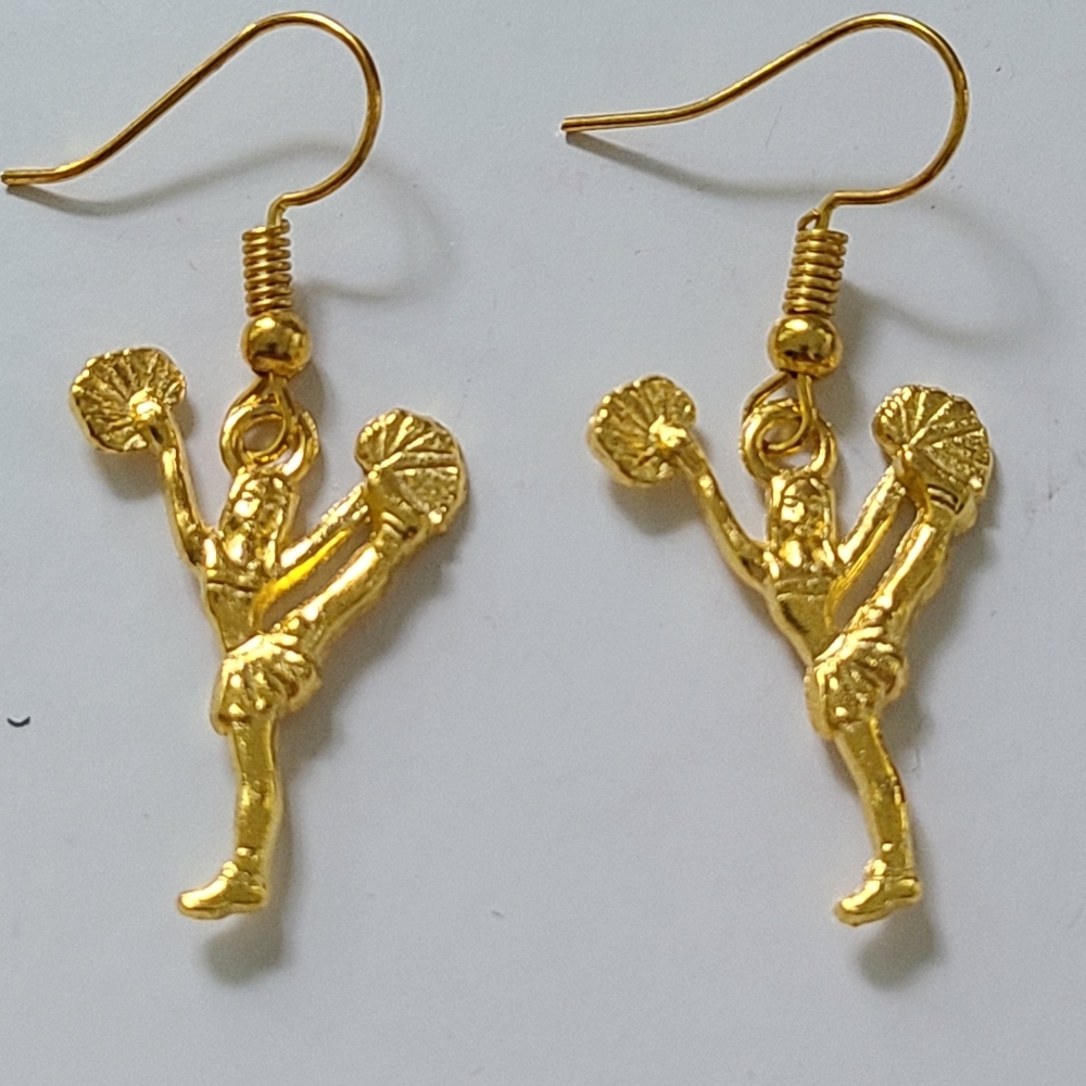 Cheerleaders earrings goldtone cheer football mom